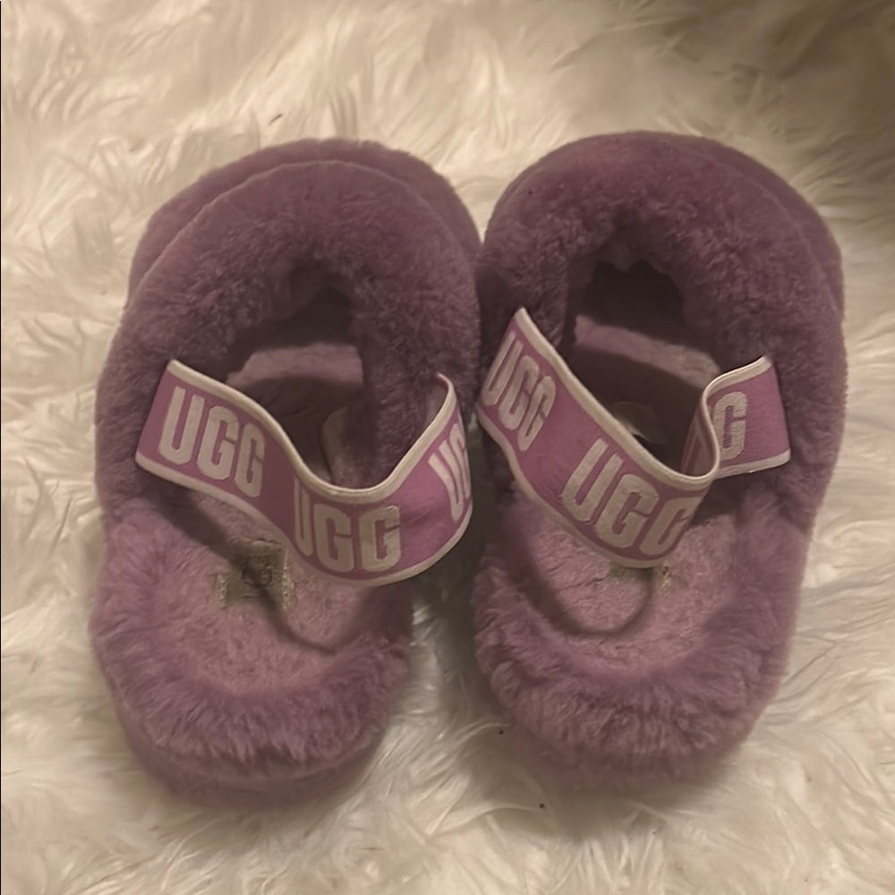 Purple UGG sandals - Picture 3 of 5